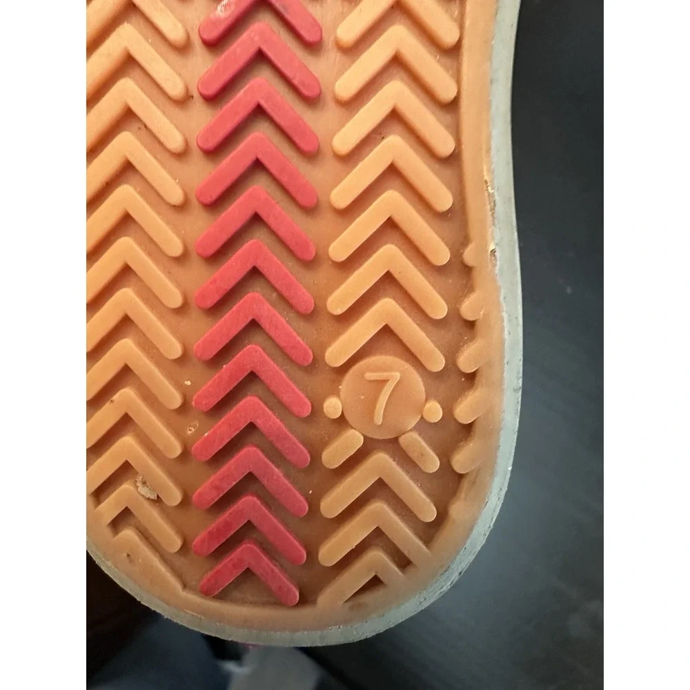 See Kai Run Boy Chelsea Boots Size 7